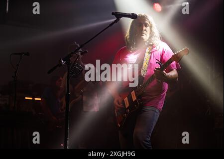 Manchester, Großbritannien. Juli 2024. Adam Granduciel, David Hartley, Robbie Bennett, Charlie Hall, Jon Natchez, Anthony LaMarca und Eliza Hardy Jones von Th Stockfoto