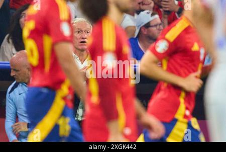 München, Deutschland. Juli 2024. Didier DESCHAMPS, FRA-Trainer, verärgert sich im Halbfinalspiel SPANIEN - FRANKREICH der UEFA-Europameisterschaften 2024 am 9. Juli 2024 in München. Fotograf: ddp Images/STAR-Images Credit: ddp Media GmbH/Alamy Live News Stockfoto