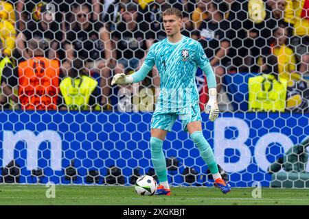 München, Deutschland. Juli 2024. MÜNCHEN, DEUTSCHLAND - 2. JULI: Bart Verbruggen aus den Niederlanden beim Achtelfinale der UEFA EURO 2024 zwischen Rumänien und den Niederlanden am 2. Juli 2024 in München. (Foto: Joris Verwijst/BSR Agency) Credit: BSR Agency/Alamy Live News Stockfoto