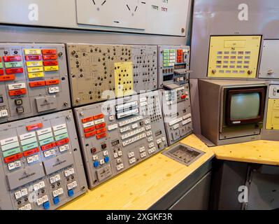 Altes Kontrollkommando der sowjetischen Atomrakete. Stockfoto