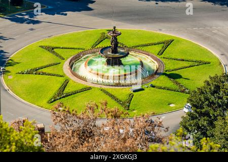 Fuente de las Tres Gracias (Brunnen der drei Graces) oder Las Tres Ninfas (Brunnen der drei Nymphen) am Plaza de General Torrijos, malaga, Spanien. Stockfoto