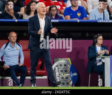 München, Deutschland. Juli 2024. Der französische Trainer Didier Deschamps während des Halbfinalspiels der UEFA EURO 2024 zwischen Spanien und Frankreich in der Münchener Football Arena am 9. Juli 2024 (Foto: Andrew SURMA/ Credit: SIPA USA/Alamy Live News) Stockfoto