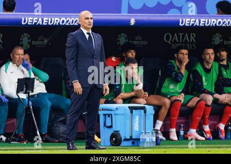 Hamburg, Deutschland. Juli 2024. Roberto Martinez (Portugal) war beim Spiel der UEFA Euro 2024 zwischen den Nationalmannschaften Portugals und Frankreichs im Volksparkstadion zu sehen. (Portugal vs. Frankreich - 3:5 nach Elfmeterschießen) Credit: SOPA Images Limited/Alamy Live News Stockfoto