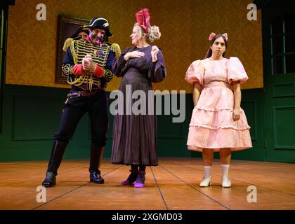 DER INSPEKTOR DES GOUVERNEURS IM MARYLEBONE THEATRE LONDON Stockfoto