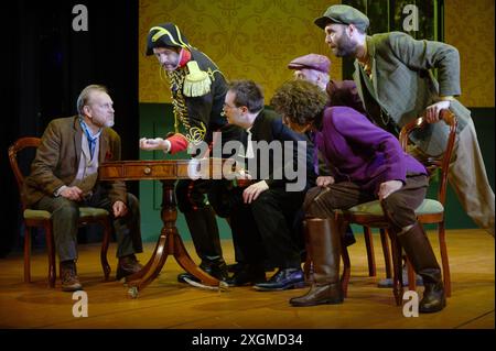 DER INSPEKTOR DES GOUVERNEURS IM MARYLEBONE THEATRE LONDON Stockfoto