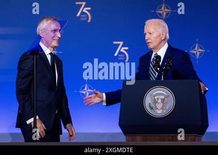 Washington DC, USA 20240710. NATO-Generalsekretär Jens Stoltenberg wurde von US-Präsident Joe Biden mit der „President's Medal of Freedom“ ausgezeichnet. Er erhielt sie bei der Eröffnung des NATO-Gipfels in Washington für seine Bemühungen als NATO-Generalsekretär. Foto: Javad Parsa / NTB Stockfoto