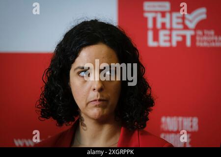 Brüssel, Belgien Juli 2024. Die Europaabgeordneten Manon Aubry halten am 10. Juli 2024 eine Pressekonferenz im Europäischen Parlament in Brüssel, Belgien. Quelle: ALEXANDROS MICHAILIDIS/Alamy Live News Stockfoto