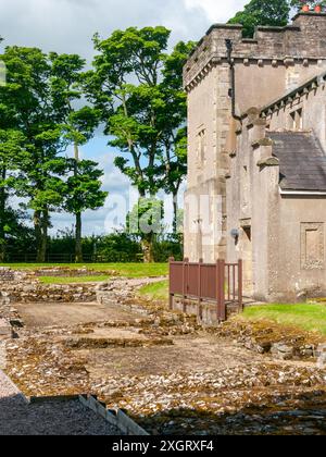 Haus aus dem 17. Jahrhundert in Birdoswald Roman Fort Gilsland, Brampton, Cumbria, England Stockfoto