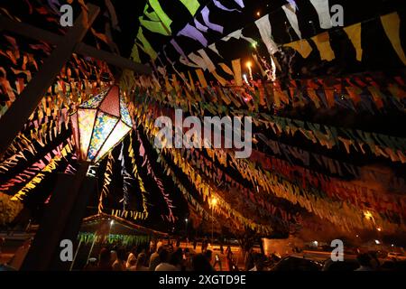 Rodelas, bahia, brasilien - 15. juni 2024: Ballon in der Dekoration der Sao Joao Feiern in der Stadt Rodelas. Stockfoto