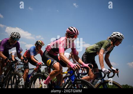 Italia. Juli 2024. Longo Borghini Elisa (Lidl - Trek Team), während der 4. Etappe der Giro d'Italia Women, von Imola nach Urbino, Italien Mittwoch, 10. Juli 2024. Sport - Radsport . (Foto: Marco Alpozzi/Lapresse) Credit: LaPresse/Alamy Live News Stockfoto