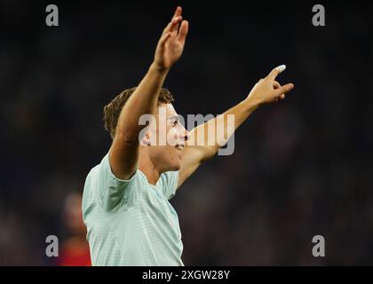 München, Deutschland. Juli 2024. Fermin Lopez aus Spanien feiert den Sieg während des Halbfinalspiels der UEFA Euro 2024 zwischen Spanien und Frankreich, das am 9. Juli 2024 im Allianz Arena Stadion in München ausgetragen wurde. (Foto: Bagu Blanco/PRESSINPHOTO) Credit: PRESSINPHOTO SPORTS AGENCY/Alamy Live News Stockfoto