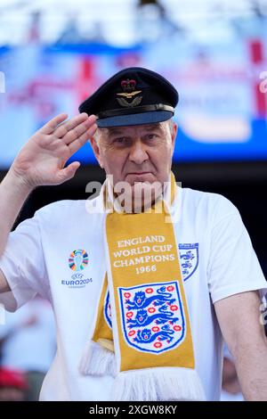 Dortmund, Deutschland. Juli 2024. Fans während eines Halbfinalspiels zwischen den Niederlanden und England beim Fußball-Turnier der Euro 2024 in Dortmund im Signal Iduna Park, Deutschland, Mittwoch, 10. Juli 2024.Sport - Fußball . (Foto: Fabio Ferrari/LaPresse) Credit: LaPresse/Alamy Live News Stockfoto