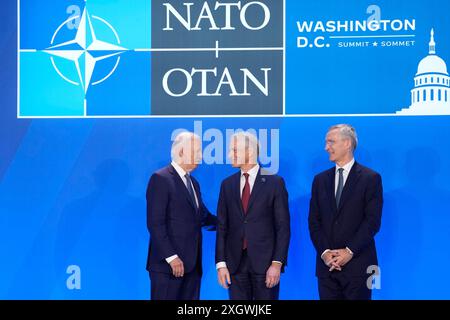 Washington, USA 20240710. Präsident Joe Biden, der norwegische Premierminister Jonas Gahr Store und NATO-Generalsekretär Jens Stoltenberg während des NATO-Gipfels 2024. Foto: Javad Parsa / NTB Stockfoto