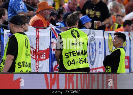 Dortmund, Deutschland. Juli 2024. Fussball UEFA EURO 2024 Halbfinale Niederlande - England am 10.07.2024 im BVB Stadion Dortmund in Dortmund Ordner Foto: Revierfoto Credit: ddp Media GmbH/Alamy Live News Stockfoto