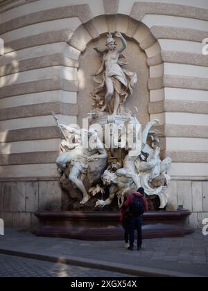 Die Kraft des Meeres Brunnen vor der Hofburg in Wien Stockfoto