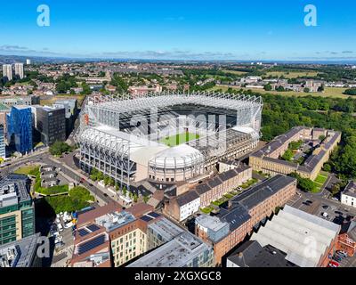 Lovely Summers Morning Luftbild vom St James's Park Stadium, dem Heimstadion des Newcastle United Football Club. Juli 2024. Stockfoto