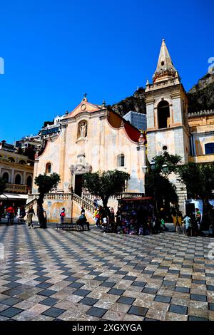 Chiesa di San Giuseppe auf der Piazza IX Aprile in Taormina Sizilien Italien Stockfoto