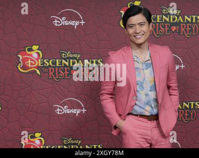 Los Angeles, USA. Juli 2024. Paolo Montalbán kommt am Mittwoch in den Walt Disney Studios an: THE RISE OF RED World Premiere, Juli 2024. (Foto: Sthanlee B. Mirador/SIPA USA) Credit: SIPA USA/Alamy Live News Stockfoto