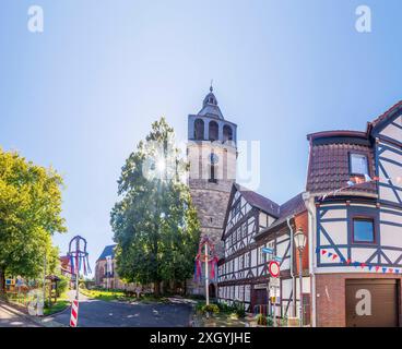 Altstadt, Fachwerkhäuser, Kirche St. Crucis in Allendorf Bad Sooden-Allendorf Nordhessen Hessen, Hessen Deutschland Stockfoto