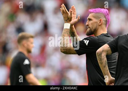 Stuttgart, Deutschland. Juli 2024. Robert Andrich (23) aus Deutschland, dargestellt während der Aufwärmphase eines Fußballspiels zwischen den Nationalmannschaften Spaniens und Deutschlands im Viertelfinale des Turniers UEFA Euro 2024, am Donnerstag, den 5. Juli 2024 in Stuttgart. Quelle: Sportpix/Alamy Live News Stockfoto