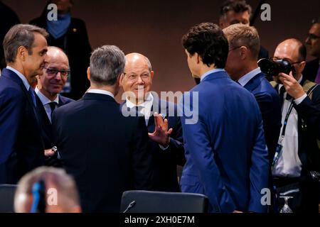 Washington, Vereinigte Staaten. Juli 2024. NATO-Gipfel in Washington. OLAF Scholz (SPD), Bundeskanzler, fotografierte vor Beginn der ersten Arbeitssitzung des Nordatlantikrates. Washington, 10. Juli 2024. Fotografiert im Auftrag des Auswärtigen Amtes Credit: dpa/Alamy Live News Stockfoto