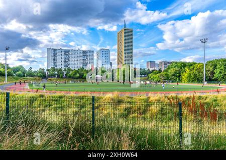 Sportplan auf Fußballplätzen im departementpark Jean Moulin - seine-Saint-Denis, 93100 Montreuil, Frankreich. Stockfoto