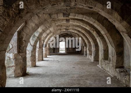 Die römische Agora von Smyrna (Agora von Izmir) tagsüber in Namazgah, Konak, Izmir, Türkei Stockfoto