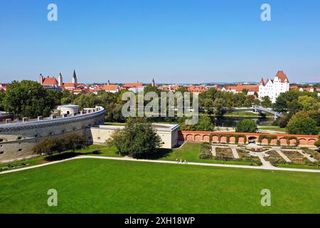 Luftaufnahme von Ingolstadt bei schönem Wetter Stockfoto