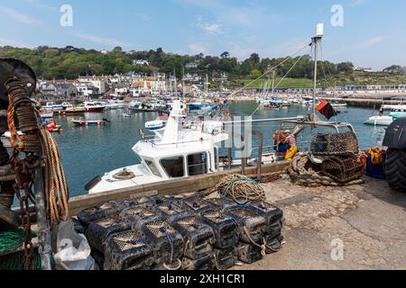 Lyme Regis, Dorset, UK, England, Lyme Regis UK, Lyme Regis Dorset, Lyme Regis Harbour, Lyme Regis, Dorset, Vereinigtes Königreich, England, Boote, Hafen von Lyme Regis, Stockfoto