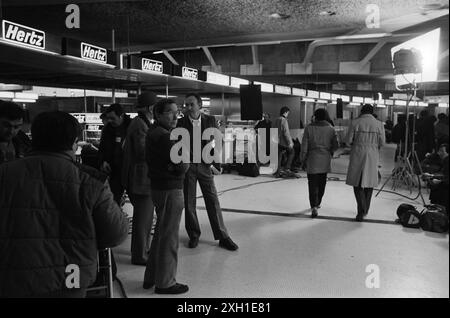 Gene Hackman am Set des Films Target, Regie führte Arthur Penn im Jahr 1985 Stockfoto