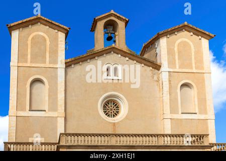 Wallfahrtskirche Sant Salvador auf dem Schlosshügel in Arta, Mallorca Stockfoto