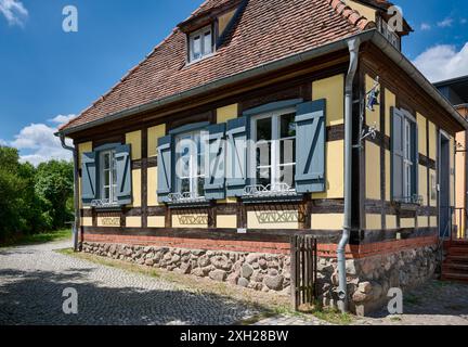 Historisches Akzise-Haus, typische historische Fachwerkhäuser in Templin, Uckermark, Brandenburg, Deutschland, Europa Stockfoto