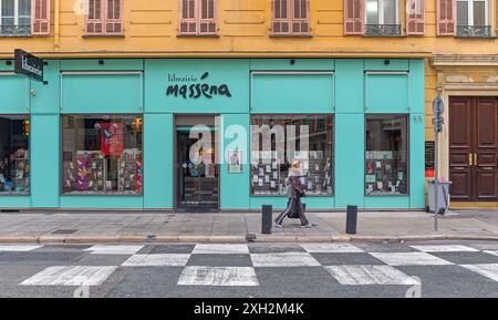 Nizza, Frankreich - 31. Januar 2018: Große Buchhandlung Massena in der Gioffredo Street im Stadtzentrum. Stockfoto