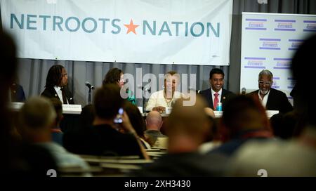 Baltimore, Maryland, USA. Juli 2024. Von links nach rechts: Maryland Del. Gabriel Acevero, St. Louis Alderman Megan Green, Rep. Barbara Lee, Rep. Ro Khanna und Joseph Geevarghese sprechen auf der Net Roots Nation Conference Baltimore, MD, 11. Juli 2024 über den Sieg der progressiven Demokraten bei den Präsidentschaftswahlen 2024. (Kreditbild: © Dominic Gwinn/ZUMA Press Wire) NUR REDAKTIONELLE VERWENDUNG! Nicht für kommerzielle ZWECKE! Stockfoto