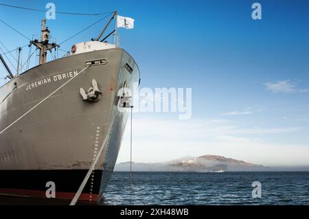 Die SS Jeremiah O’Brien ist ein Liberty-Schiff, das während des Zweiten Weltkriegs gebaut wurde und heute San Francisco zu Hause ist. Stockfoto