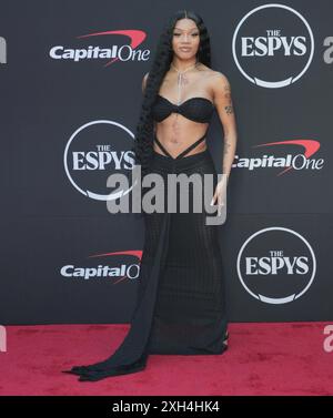 Los Angeles, USA. Juli 2024. GloRilla kommt am Donnerstag beim ESPYS 2024 im Dolby Theatre in Hollywood, CA, an. Juli 2024. (Foto: Sthanlee B. Mirador/SIPA USA) Credit: SIPA USA/Alamy Live News Stockfoto