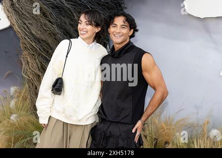 Los Angeles, USA. Juli 2024. Brandon Perea und Gast nehmen am 11. Juli 2024 an der Premiere von Universal Pictures von TWISTERS im Regency Village Theatre in Los Angeles, KALIFORNIEN, Teil. (Foto: Corine Solberg/SIPA USA) Credit: SIPA USA/Alamy Live News Stockfoto