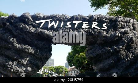 Los Angeles, Kalifornien, USA 11. Juli 2024 Universal Pictures präsentiert die Premiere von Twisters im Regency Village Theatre am 11. Juli 2024 in Los Angeles, Kalifornien, USA. Foto: Barry King/Alamy Live News Stockfoto