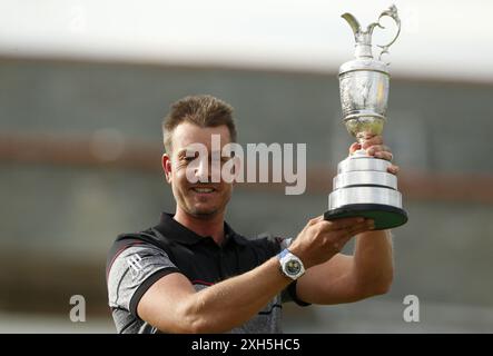 Dateifoto vom 17-07-2016 von Henrik Stenson, der 2016 der jüngste Sieger am Veranstaltungsort von Ayrshire war und auf dem Platz eine reiche Geschichte der Austragung des ältesten Major-Spiels vorweisen kann. Ausgabedatum: Freitag, 12. Juli 2024. Stockfoto