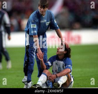 DFB Cup Finale 1998 / FC Bayern München - MSV Duisburg 2:1 am 16.05.1998 in Berlin / Coach Friedhelm Funkel (MSV Duisburg) Konsolen Michael Zeyer (MSV) [automatisierte Übersetzung] Stockfoto