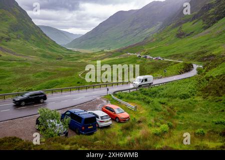 Die malerische a82 verläuft durch die Berge oberhalb von Ballachulish in den West Highlands Schottlands. Stockfoto