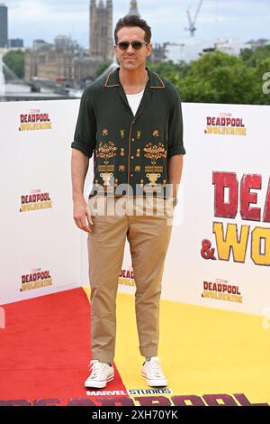 London, Großbritannien. Juli 2024. Ryan Reynolds beim britischen Fotogespräch für Deadpool & Wolverine, London, Großbritannien. Juli 2024. Foto: Stuart Hardy/ABACAPRESS. COM Credit: Abaca Press/Alamy Live News Stockfoto
