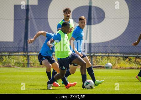 Porto, Portugal. Juli 2024. Porto, 07/12/2024 - Futebol Clube do Porto trainierte heute Morgen im Porto Gaia Sports Training and Training Center zur Vorbereitung auf die Saison 2024/25. Otávio (Miguel Pereira/Global Imagens) Credit: Atlantico Press/Alamy Live News Stockfoto