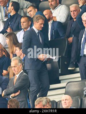 Jens LEHMANN, Ex Profi, Co Moderator, Hertha Mitglied im Aufsichtsrat, im Halbfinalspiel NIEDERLANDE - ENGLAND 1-2 der UEFA-Europameisterschaften 2024 am 10. Juli 2024 in Dortmund. Fotograf: Peter Schatz Stockfoto