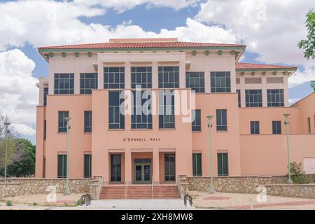 LAS CRUCES, NM, USA - 16. MAI 2024: O'Donnell Hall an der New Mexico State University. Stockfoto