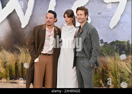 Westwood, USA – 11. Juli 2024: Anthony Ramos, Daisy Edgar-Jones, Glen Powell nimmt an der Premiere des Films Twisters Teil. Stockfoto