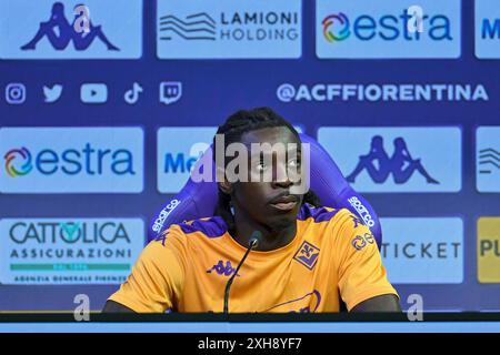 ACF Fiorentinas Forward Moise Kean während der Präsentation von ACF Fiorentinas neuem Spieler Mouse Kean, Other in Bagno a Ripoli (FI), Italien, 12. Juli 2024 Credit: Independent Photo Agency Srl/Alamy Live News Stockfoto