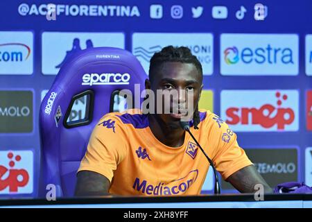 ACF Fiorentinas Forward Moise Kean während der Präsentation von ACF Fiorentinas neuem Spieler Mouse Kean, Other in Bagno a Ripoli (FI), Italien, 12. Juli 2024 Credit: Independent Photo Agency Srl/Alamy Live News Stockfoto