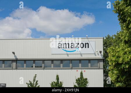 Amazon Paketzentrum DBE2, Porschestraße, Marienfelde, Tempelhof-Schöneberg, Berlin, Deutschland Stockfoto