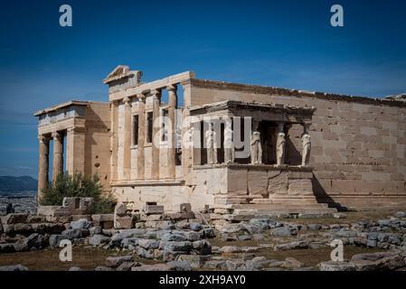 Porch of the Maidens, Caryatid Porch, oder Korai Porch, eine Prostyle Tetrastyle Porch, oder Pteron, mit sechs plastischen weiblichen Figuren als Stützen, alle faci Stockfoto